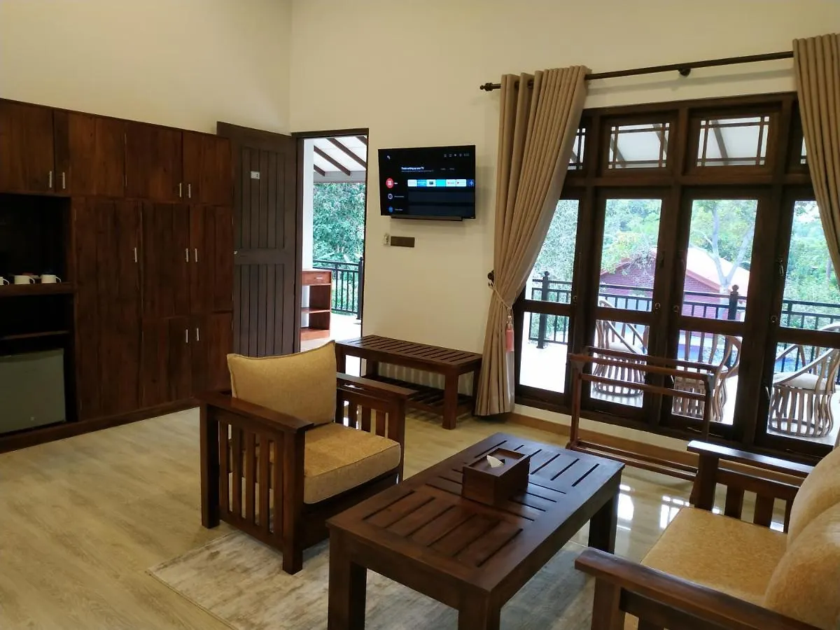 Sigiriya Cashew Palace Resort Daganapothaha