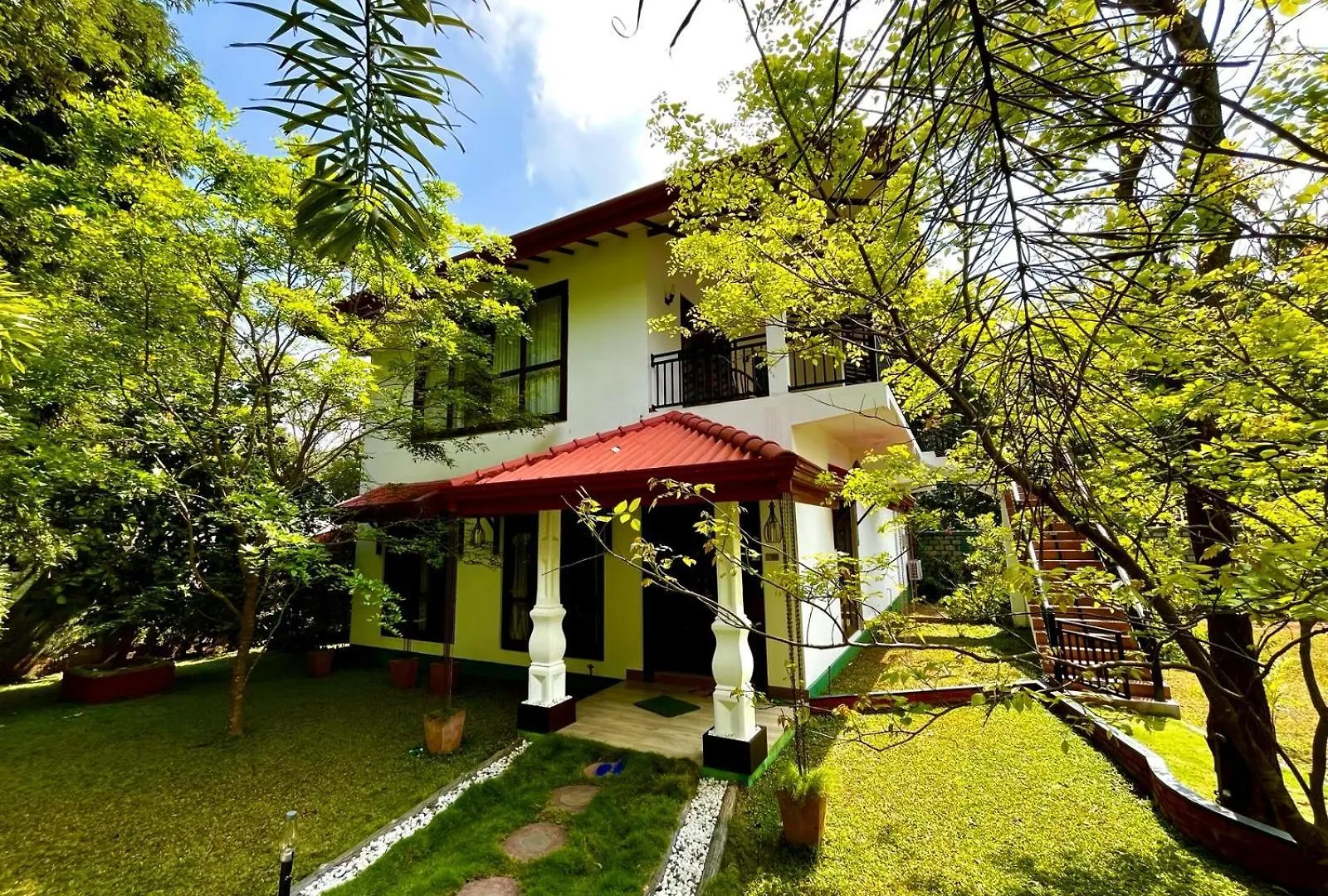 Sigiriya Cashew Palace Resort Daganapothaha
