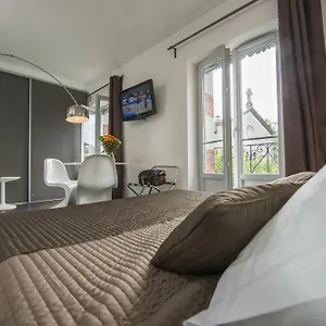 https://hotel-des-capucins-le-puy-en-velay.hotels-rhonealpes.com